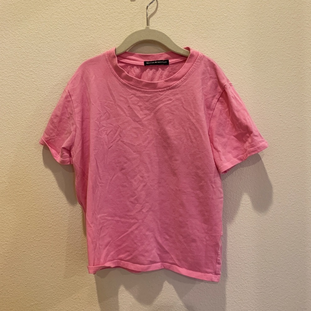 pink cropped top